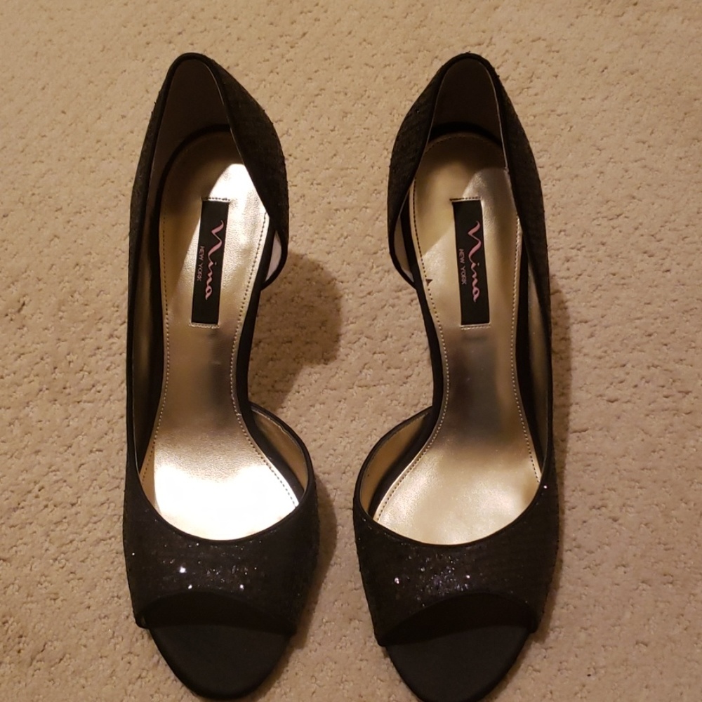 Black glitter evening dress shoe worn once